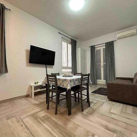 Apartmán Family Flat Near Metro A Řím Exteriér fotografie