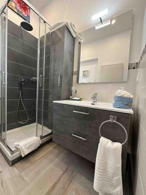 Apartmán Family Flat Near Metro A Řím Exteriér fotografie